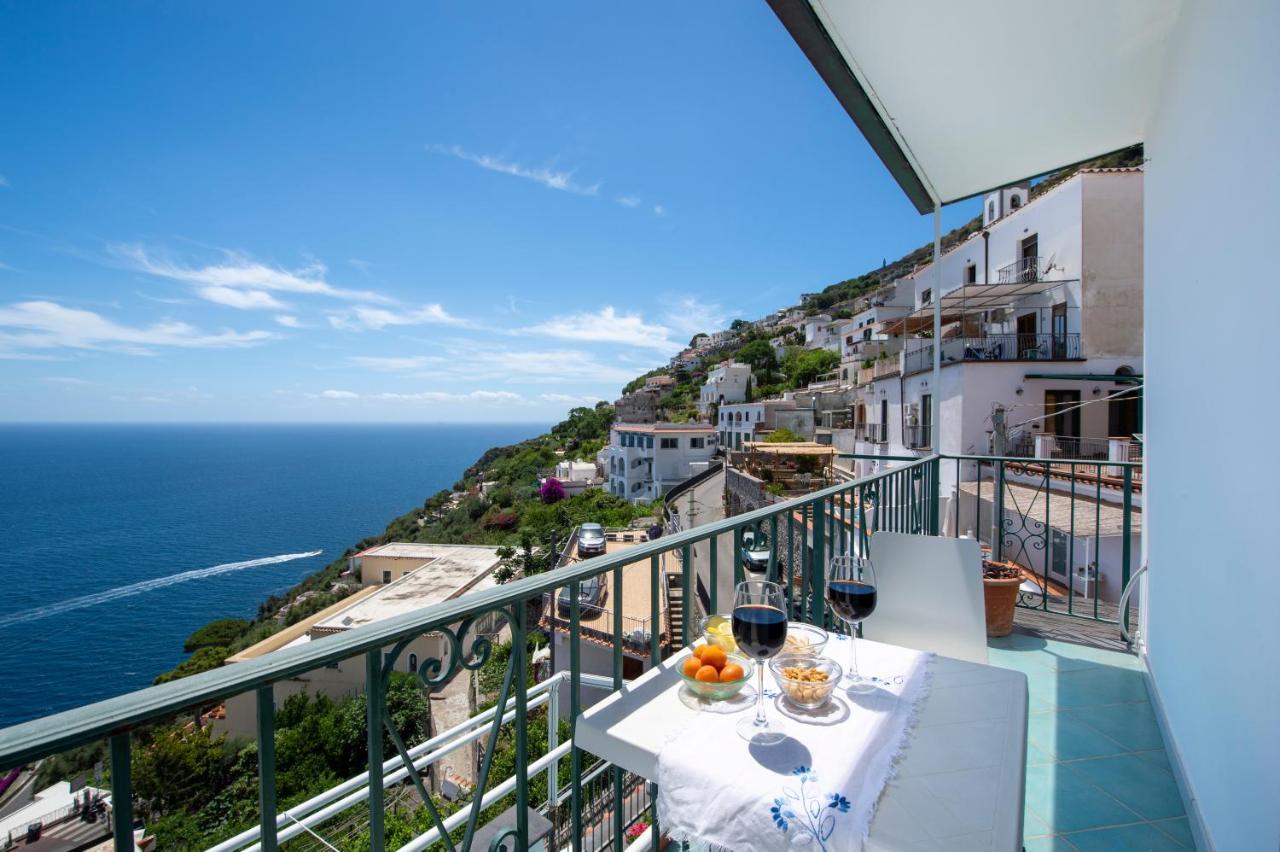 Moressas In Praiano Exterior photo